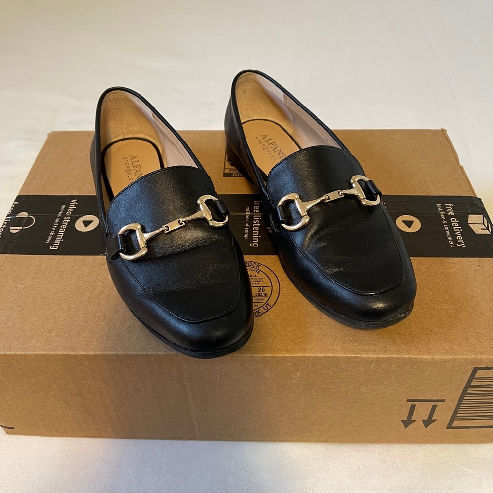 Alfani Step N Flex Black Leather Loafers with Gold Horsebit Accent